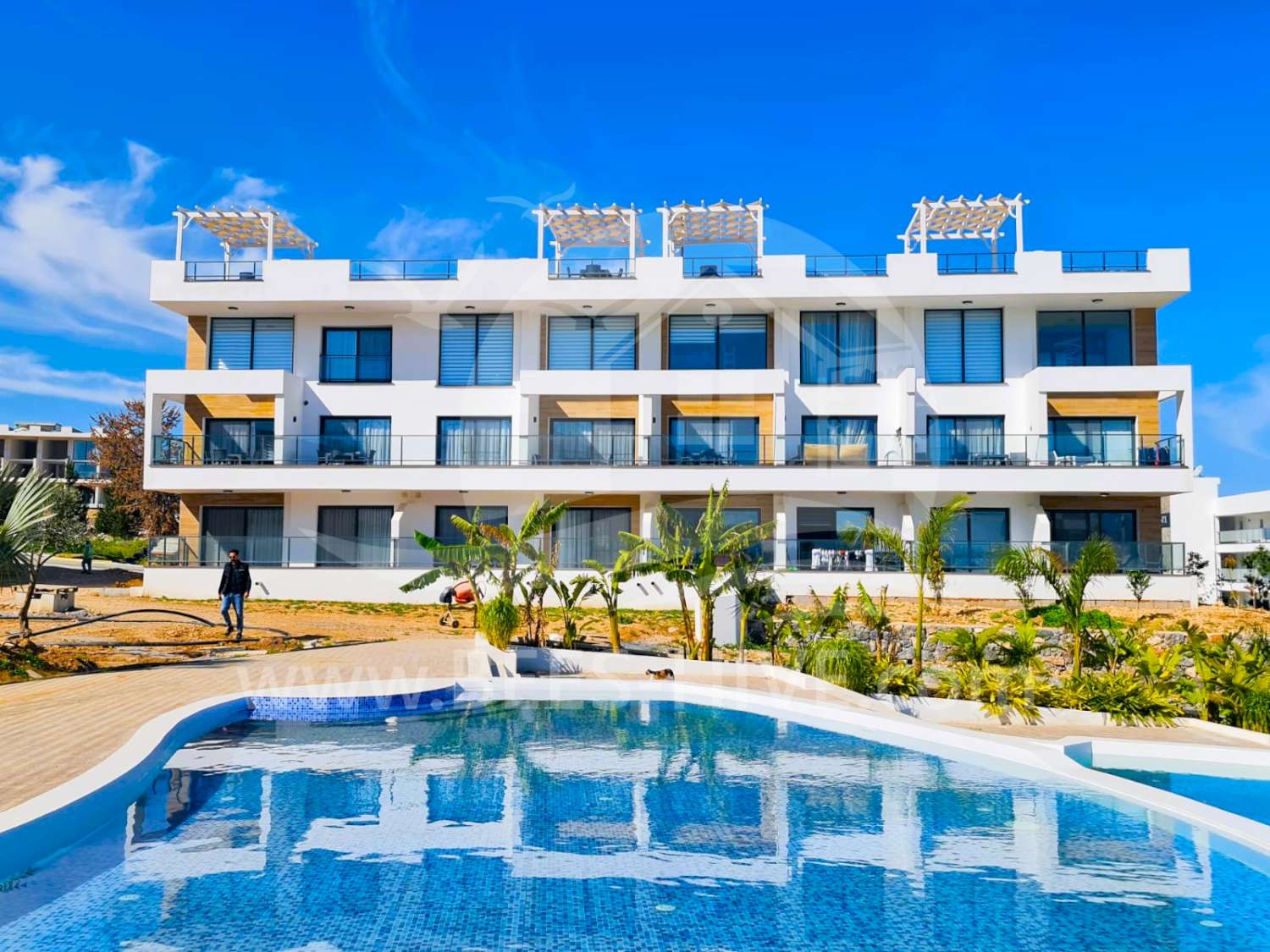 Resale apartment on luxury holiday complex (REDUCED!) in Esentepe - For Sale