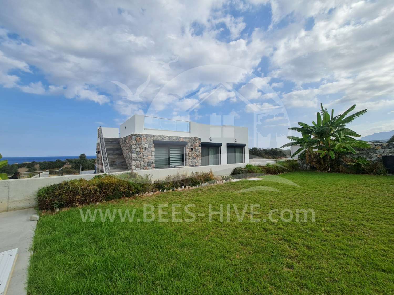 Modern 3 bedroom bungalow with pool in Alagadi - Long-Term Rental